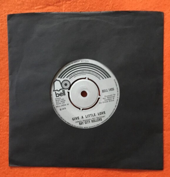 Bay City Rollers- Give A Little Love- Bell Records 7"- 1975