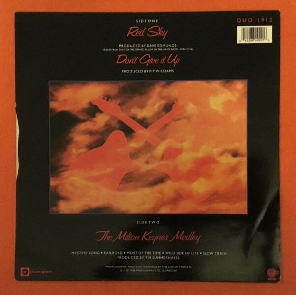 Status Quo- Red Sky- Don't Give Up- Milton Keynes Medley- Vertigo Records 12" 1986 - Image 2