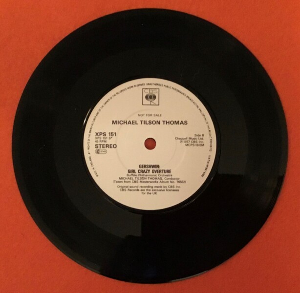 Michael Tilson Thomas- Meets George Gershwin- CBS Records 7"- 1977 - Image 4