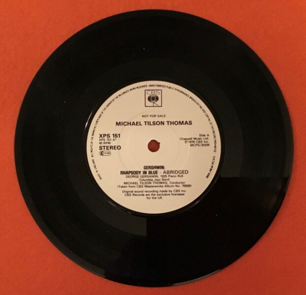 Michael Tilson Thomas- Meets George Gershwin- CBS Records 7"- 1977 - Image 3