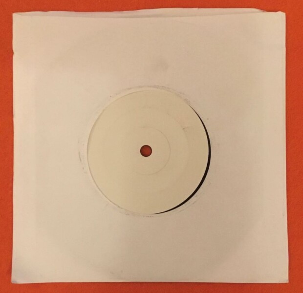 Beggar & Co- Life (2 Versions) - Total Control Records 7" - 1986 - Image 2