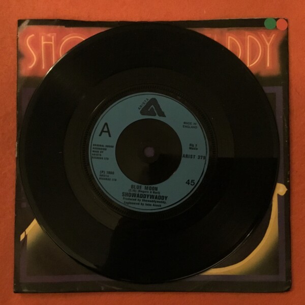 Showaddywaddy- Blue Moon- I Think I'm Really Going Out Of My Mind- Arista Records 7" - 1983 - Image 3