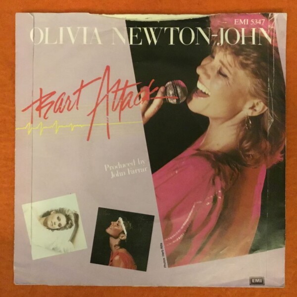 Olivia Newton John- Heart Attack- EMI Records 7" -1982 - Image 2